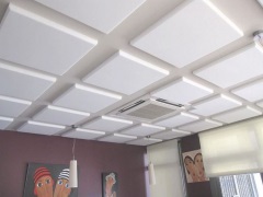 Dalles de plafond en polystyrène expansé