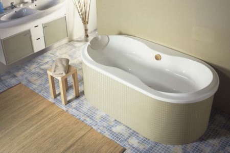Wall acrylic bath