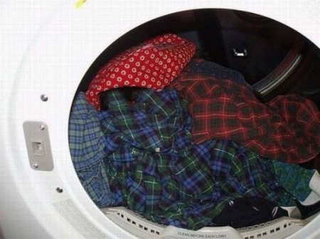 Trier le linge par taille et par couleur pour votre lave-linge